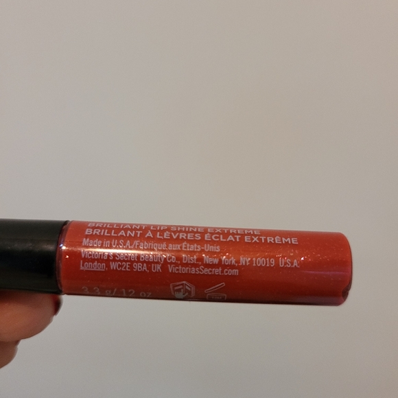 Victoria's Secret Lip Gloss - Picture 5 of 9